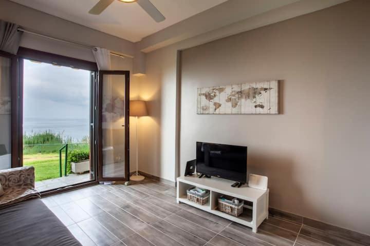 Mola Kaliva Sea View, 100M From The Beach! מראה חיצוני תמונה