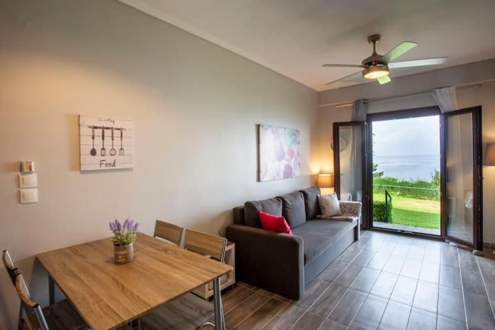 Mola Kaliva Sea View, 100M From The Beach! מראה חיצוני תמונה