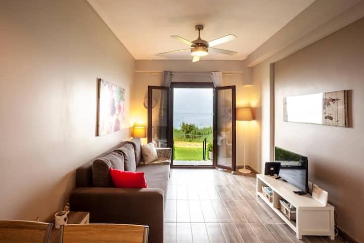 Mola Kaliva Sea View, 100M From The Beach! מראה חיצוני תמונה